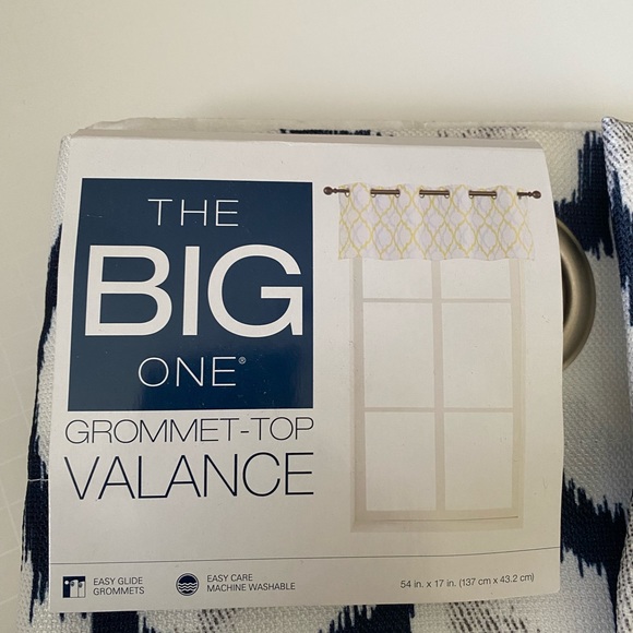 New The Big One Geometric Decorative Window Valance Navy & Gray 17” x 54” - Picture 6 of 8